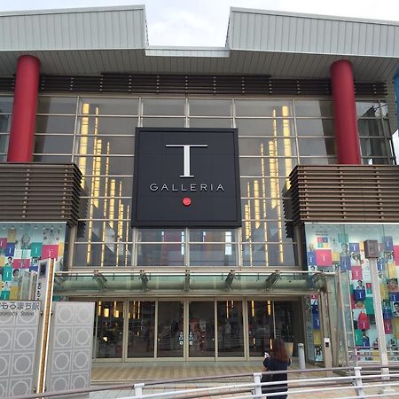 Cosmos Omoromachi Station Aparthotel Naha Bagian luar foto