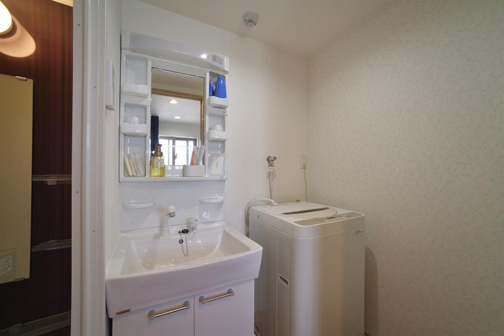 Cosmos Omoromachi Station Aparthotel Naha Bagian luar foto